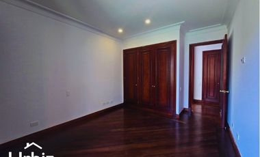 Arriendo apartamento de 322 m² en Santa Barbara Alta
