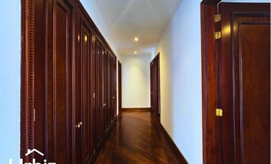 Arriendo apartamento de 322 m² en Santa Barbara Alta