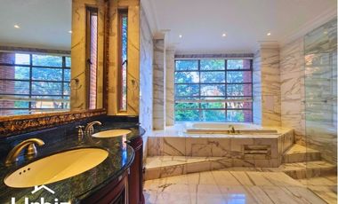 Arriendo apartamento de 322 m² en Santa Barbara Alta
