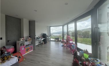 Vendo casa en Bosques del Encenillo