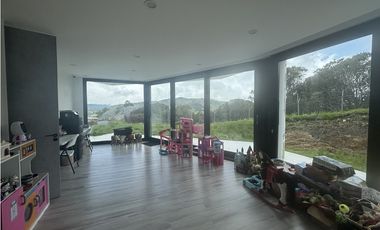 Vendo casa en Bosques del Encenillo