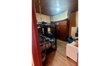 CASA EN FONTIBON DE UN PISO