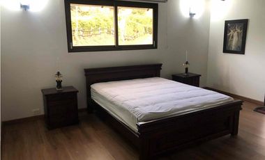 Finca con hermosa vista a tan solo unos minutos del centro del municipio cadi urbana.