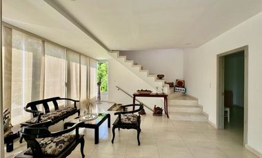 FASCINANTE Y CÓMODA CASA DE PLAYA EN VENTA A 200 metros del Mar.Tubara