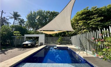 FASCINANTE Y CÓMODA CASA DE PLAYA EN VENTA A 200 metros del Mar.Tubara