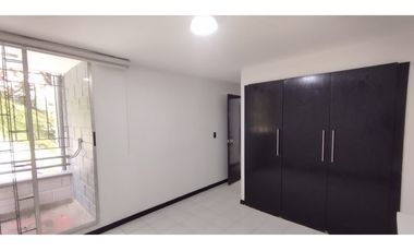 Apartamento en Arriendo Loma del Indio Medellín
