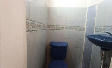 Venta de casa en la colina Guayabal