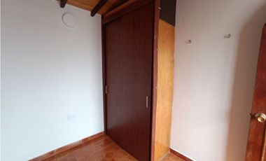 Venta de casa en la colina Guayabal