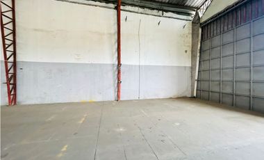 Durán, Galpón en Renta, 700m2, 1 Ambientes