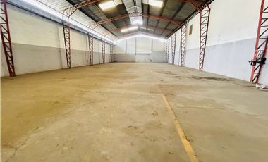 Durán, Galpón en Renta, 700m2, 1 Ambientes