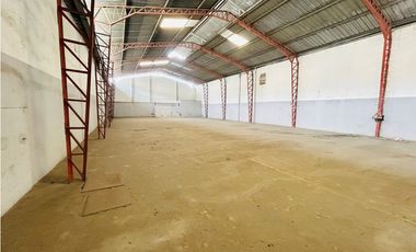 Durán, Galpón en Renta, 700m2, 1 Ambientes