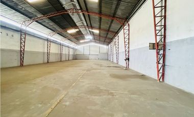 Durán, Galpón en Renta, 700m2, 1 Ambientes