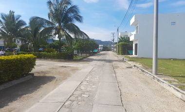 Venta De Lote En Condominio Sendero Del Sol