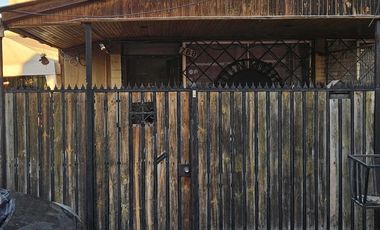 Casa en venta en PEÑAFLOR