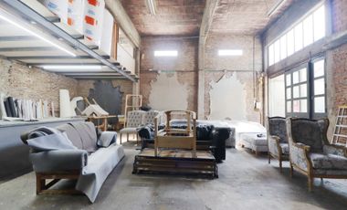 Venta Deposito Garage con Casa Multifamiliar