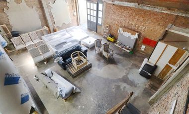 Venta Deposito Garage con Casa Multifamiliar