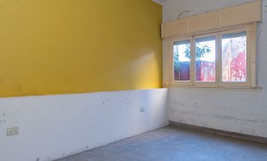 Venta PH Villa Dominico 2 Ambientes a Refaccionar