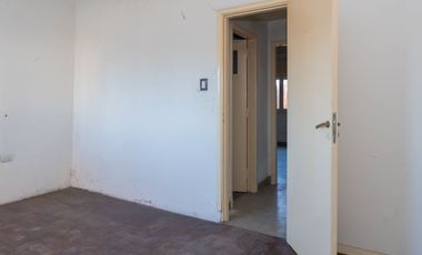 Venta PH Villa Dominico 2 Ambientes a Refaccionar