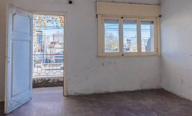 Venta PH Villa Dominico 2 Ambientes a Refaccionar