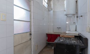 Venta PH Villa Dominico 2 Ambientes a Refaccionar