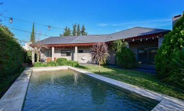 CASA EN VENTA LA PLATA ETCHEVERRY 3 DORMITORIOS