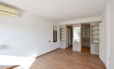 CASA EN VENTA LA PLATA ETCHEVERRY 3 DORMITORIOS
