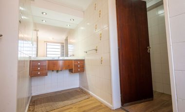 Excelente piso 3 dorm. en Venta San Jerónimo 2500