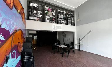 SE VENDE GRAN LOCAL EN EL CENTRO DE SANTA FE