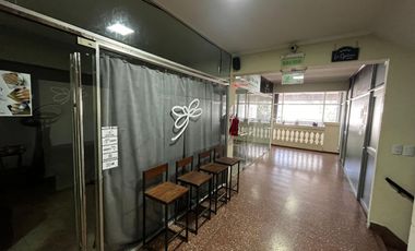 SE VENDE GRAN LOCAL EN EL CENTRO DE SANTA FE