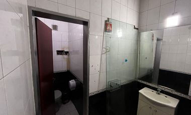 SE VENDE GRAN LOCAL EN EL CENTRO DE SANTA FE