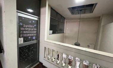 SE VENDE GRAN LOCAL EN EL CENTRO DE SANTA FE