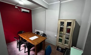 SE VENDE GRAN LOCAL EN EL CENTRO DE SANTA FE