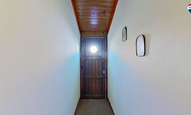CASA 3 AMBIENTES CON COCHERA PATIO SARANDI VENTA