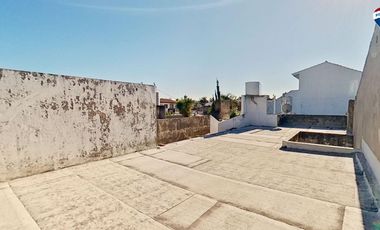 CASA 3 AMBIENTES CON COCHERA PATIO SARANDI VENTA