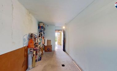 CASA 3 AMBIENTES CON COCHERA PATIO SARANDI VENTA