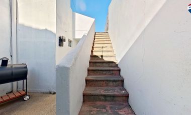 CASA 3 AMBIENTES CON COCHERA PATIO SARANDI VENTA