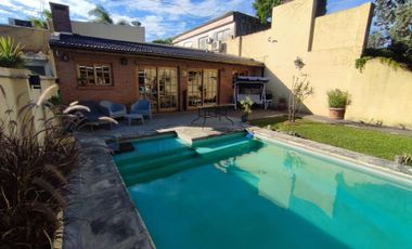 Venta Casa Jardín 3 Dormitorios Apto Crédito 433M2