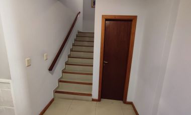 Venta Casa Jardín 3 Dormitorios Apto Crédito 433M2