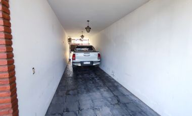 Venta Casa Jardín 3 Dormitorios Apto Crédito 433M2