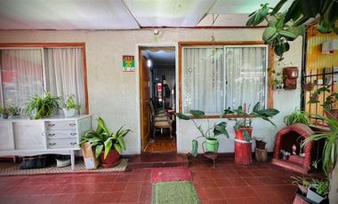 Casa en Venta en San Francisco y Federico Errázuriz