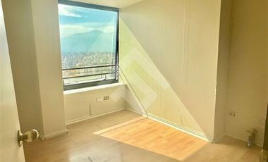 Oficina en Arriendo en Av Nueva Providencia / Marchant Pereira