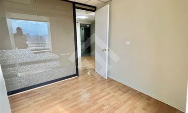 Oficina en Arriendo en Av Nueva Providencia / Marchant Pereira