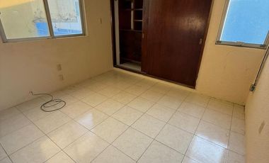 Departamento en Renta Calle Juventino Rosas, Col. Centro, Coatzacoalcos, Ver.