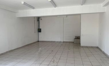 Local en Renta Av. Independencia Esq. Quevedo. Col. Puerto México. Coatzacoalcos, Ver.