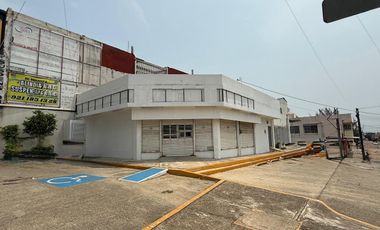 Local en Renta Av. Independencia Esq. Quevedo. Col. Puerto México. Coatzacoalcos, Ver.