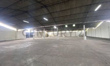 Amplia bodega en alquiler – Km 7 ½ Vía a Daule