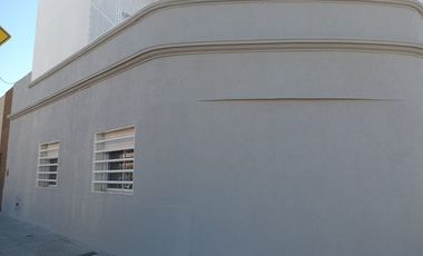 Casa en alquiler en Lanus Oeste