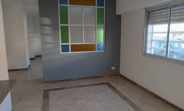 Casa en alquiler en Lanus Oeste