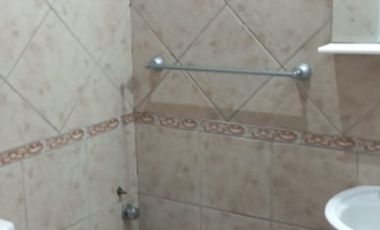 Casa en alquiler en Lanus Oeste