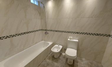Casa en alquiler en Lanus Oeste